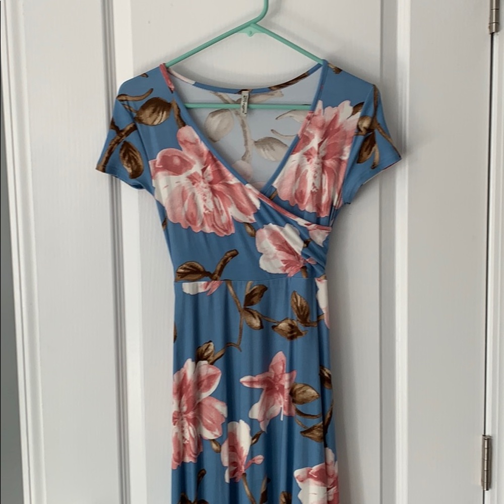 Maternity floral dress